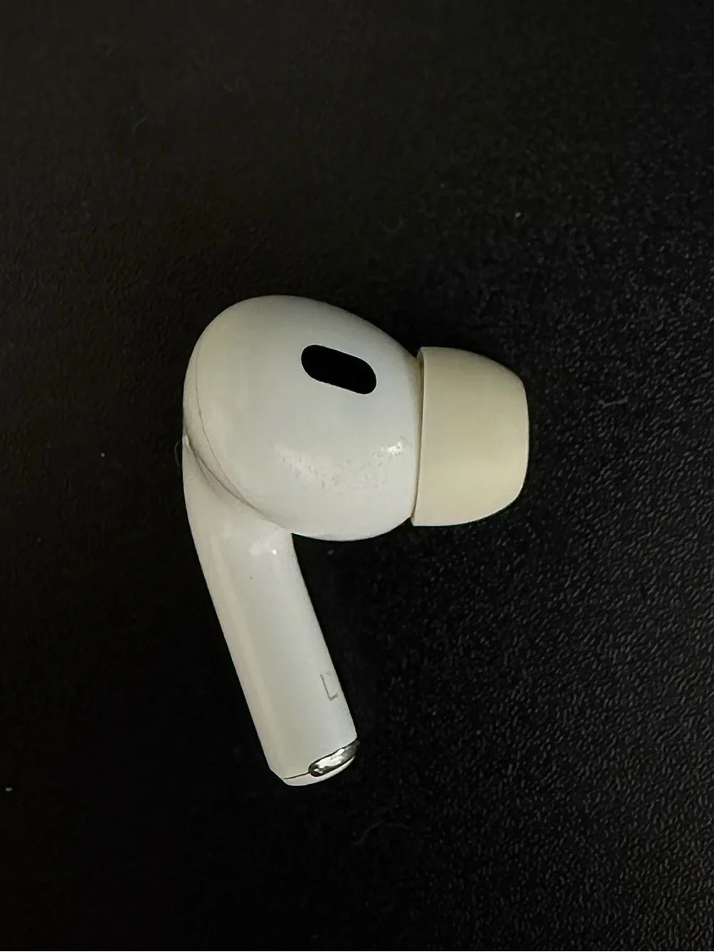 Apple AirPods Pro (White) Wireless Earbuds with Charging Case (only left bud)